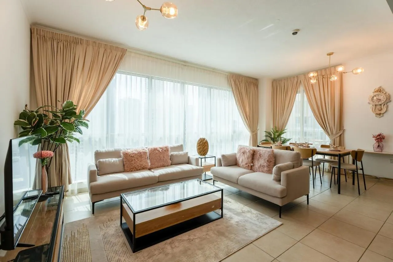 Ina Homes-Tower 5 Perfect Burj Khalifa And Fountain Views Дубай